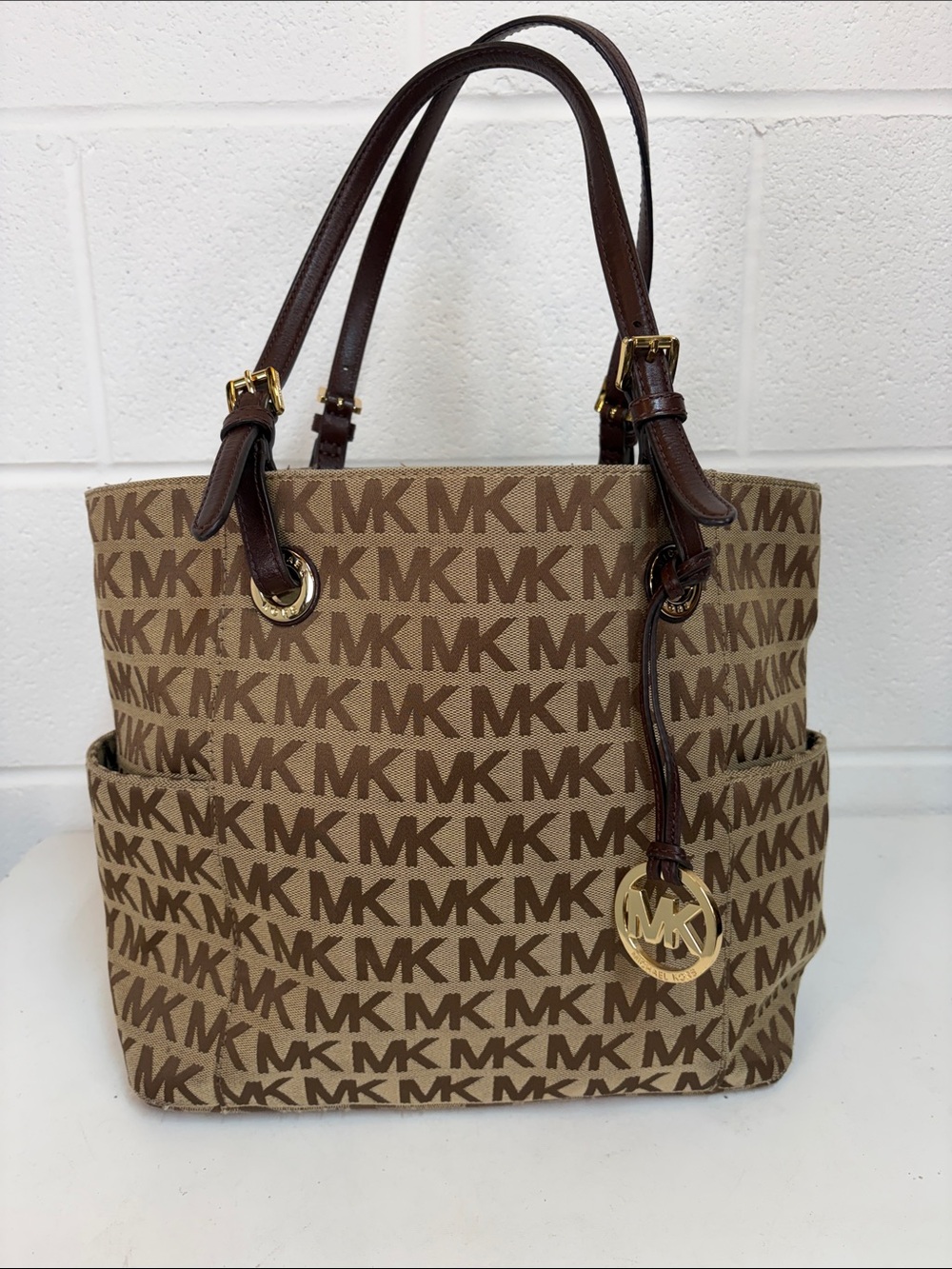 MICHAEL Michael Kors Jet Set Tote Brown Monogram Logo Print with Shoulder Straps